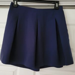 Forever 21 navy pleated skirt
